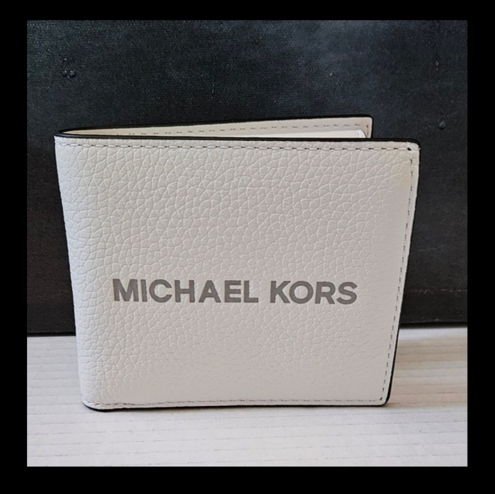 Michael Kors White Cooper Pebble Leather Bifold Wallet with Coin Pouch NWT - Picture 14 of 14